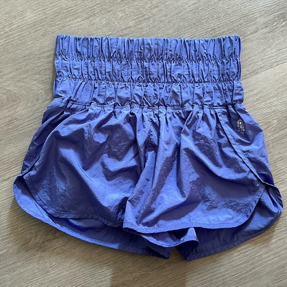 Free people movement “the way home” activewear lined shorts - Picture 3 of 14